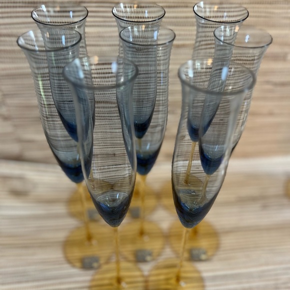 2 - 1993 VTG MIKASA Flute Champagne Pair Stem Wine Glass Blue Yellow Set Ombré - Picture 7 of 12